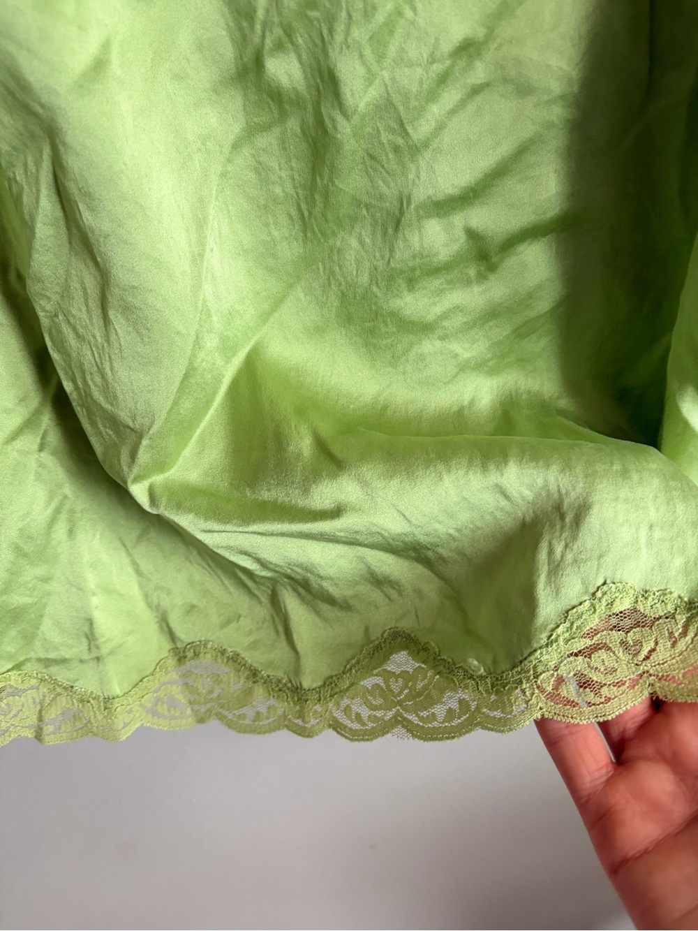 Amanda Smith silk  Light Lime Lace-Trim V-Neck Camisole - Picture 4 of 4